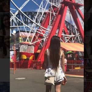 Meet your Posher, Phoebe